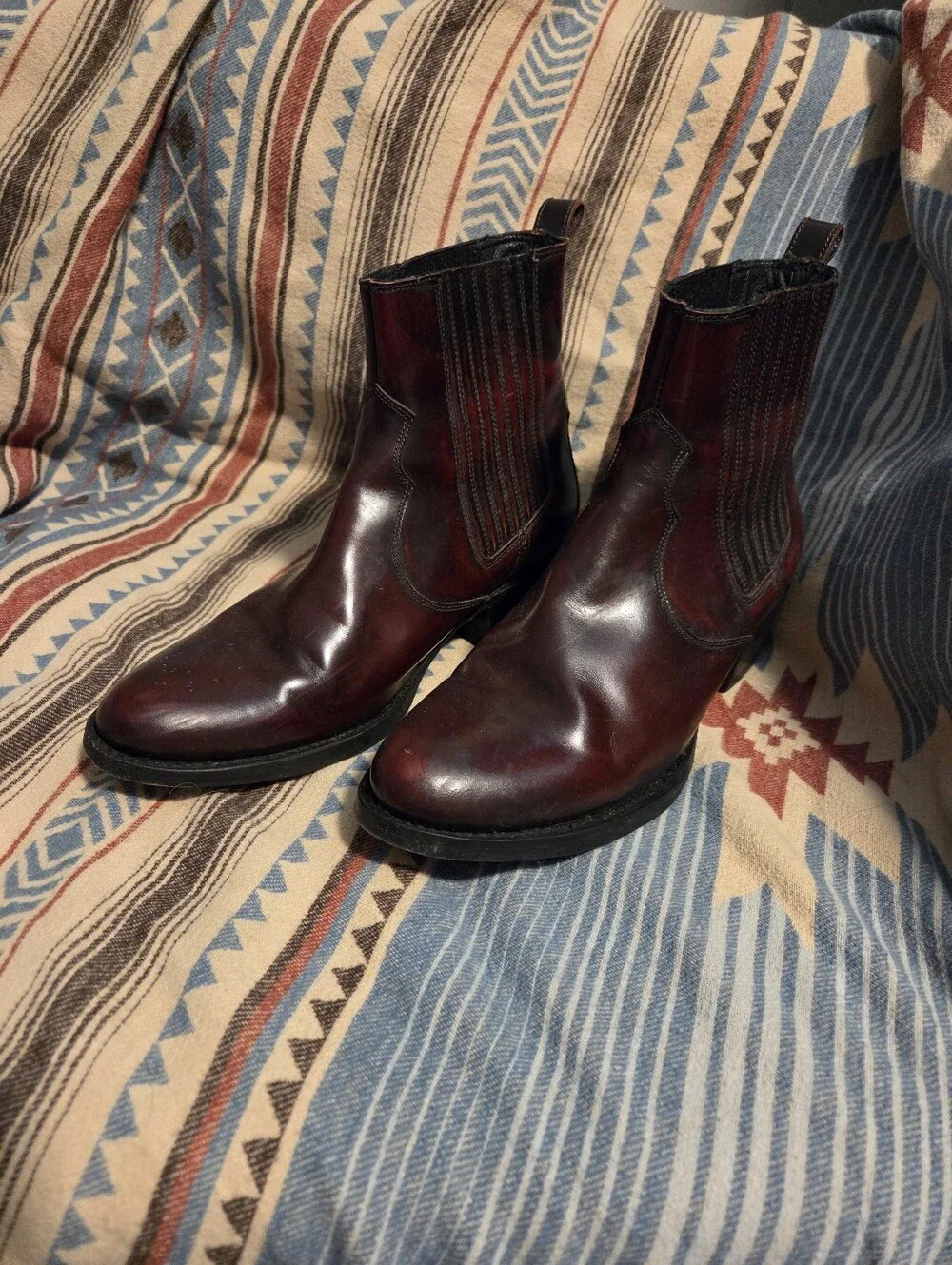 Frye reposhing this