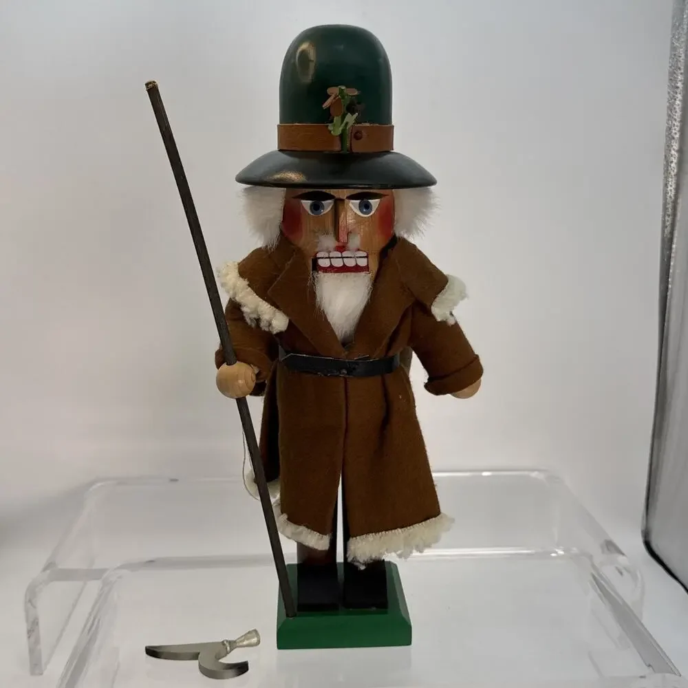Vintage - Steinbach German Nutcracker, Brown Coat Shepherd, S710, 15 inch