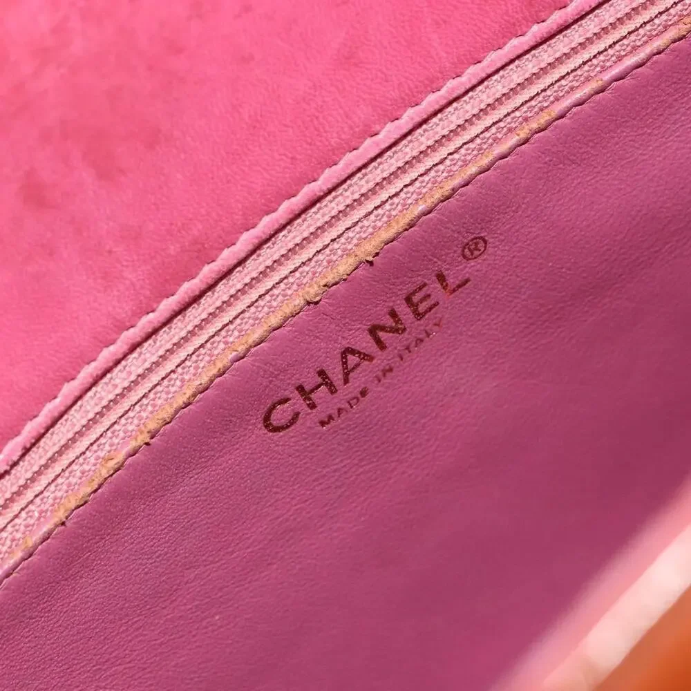 CHANEL height width
