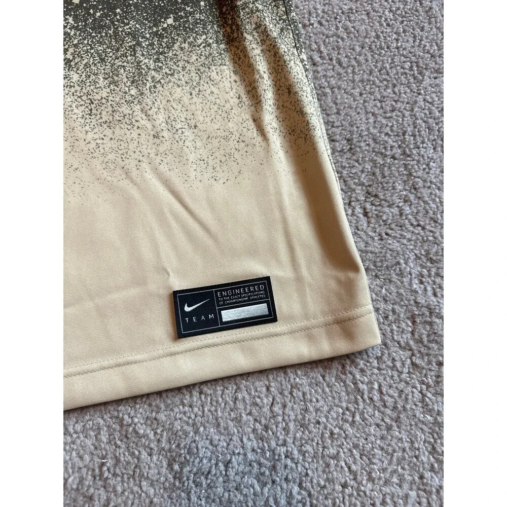 Nike item like