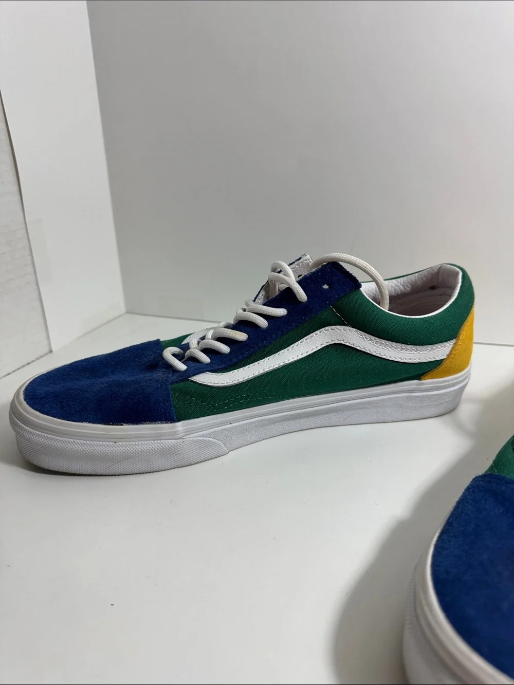 Vans classic low