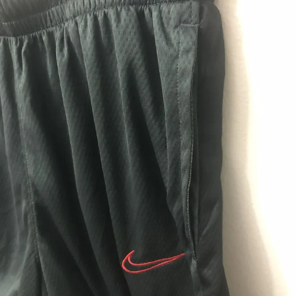 Nike new mens
