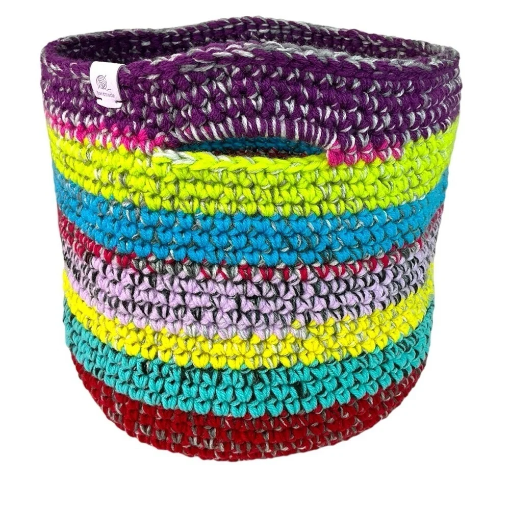 Hand Crafted handcrafted multicolor