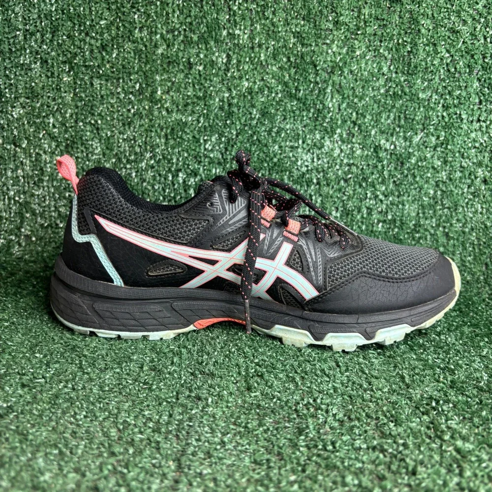 Asics item you