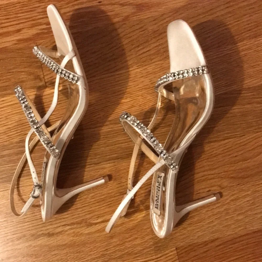 Badgley Mischka c10202132c8 very elegant