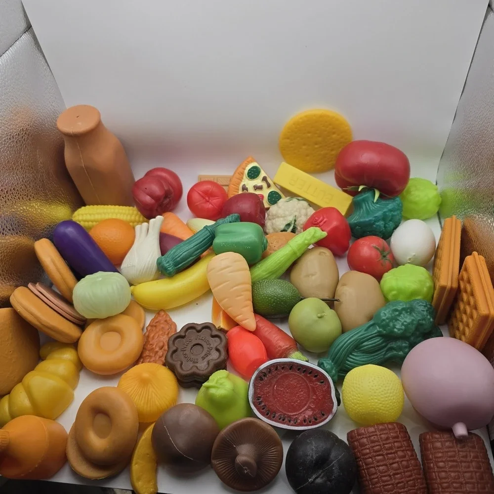The Unbranded Brand vintage plastic