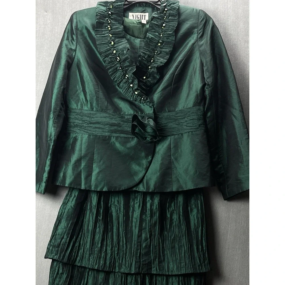Night Studio New York green occasions