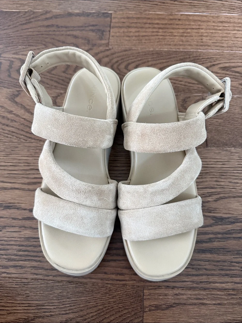 Vince suede great wedge