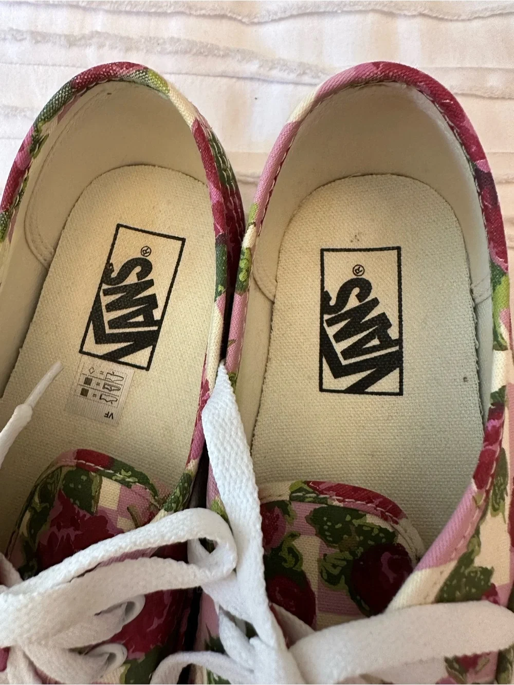 Vans classic low