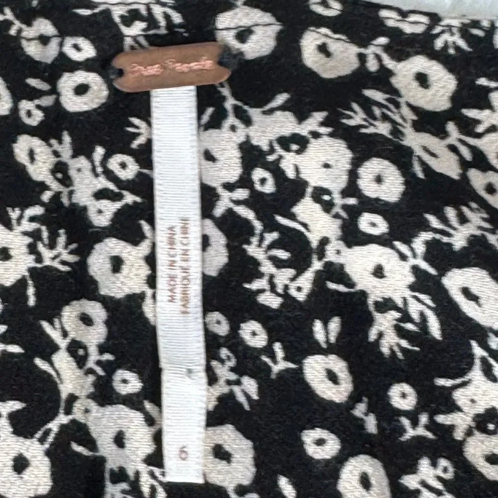 Free People this measures