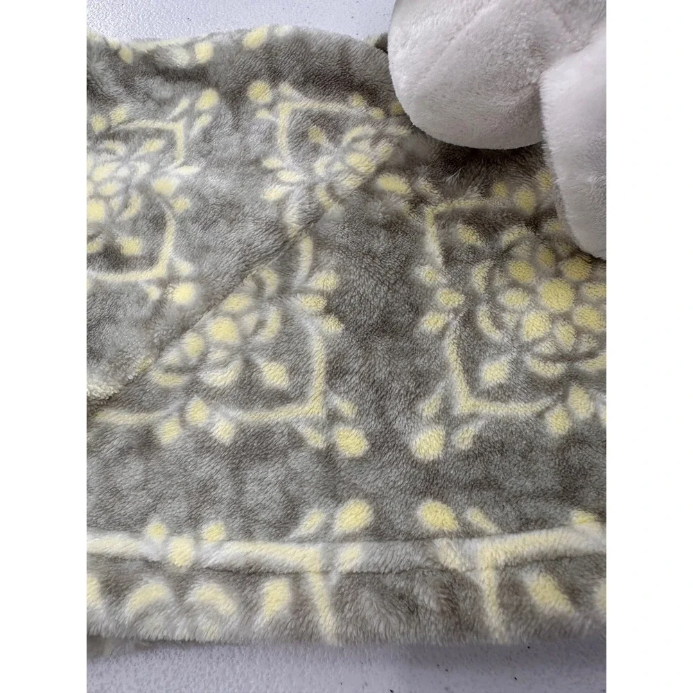 Blankets & Beyond blankets beyond