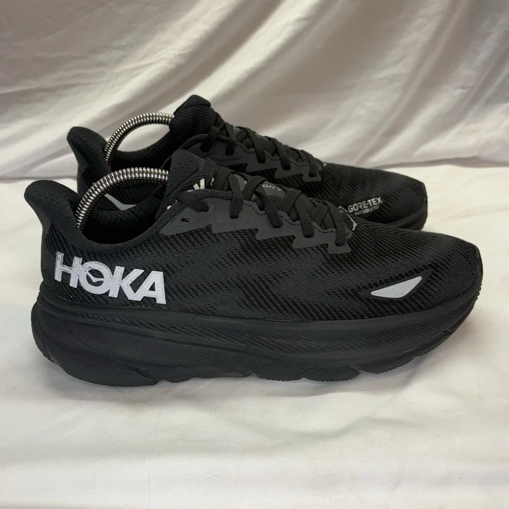 Hoka One One great preowned