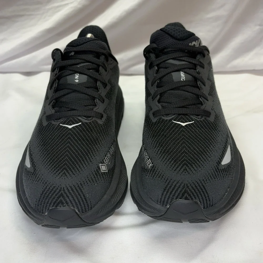 Hoka One One great preowned