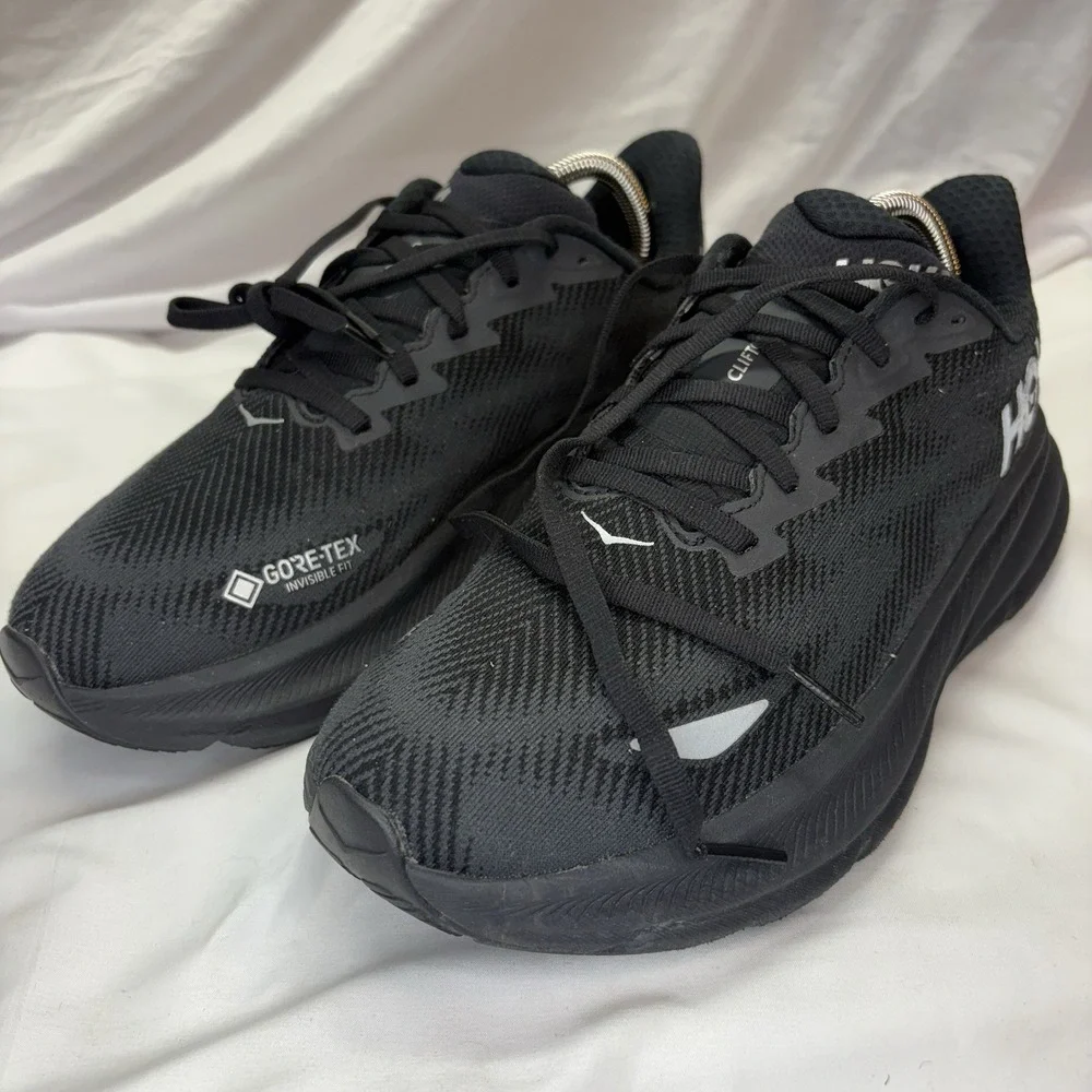 Hoka One One great preowned
