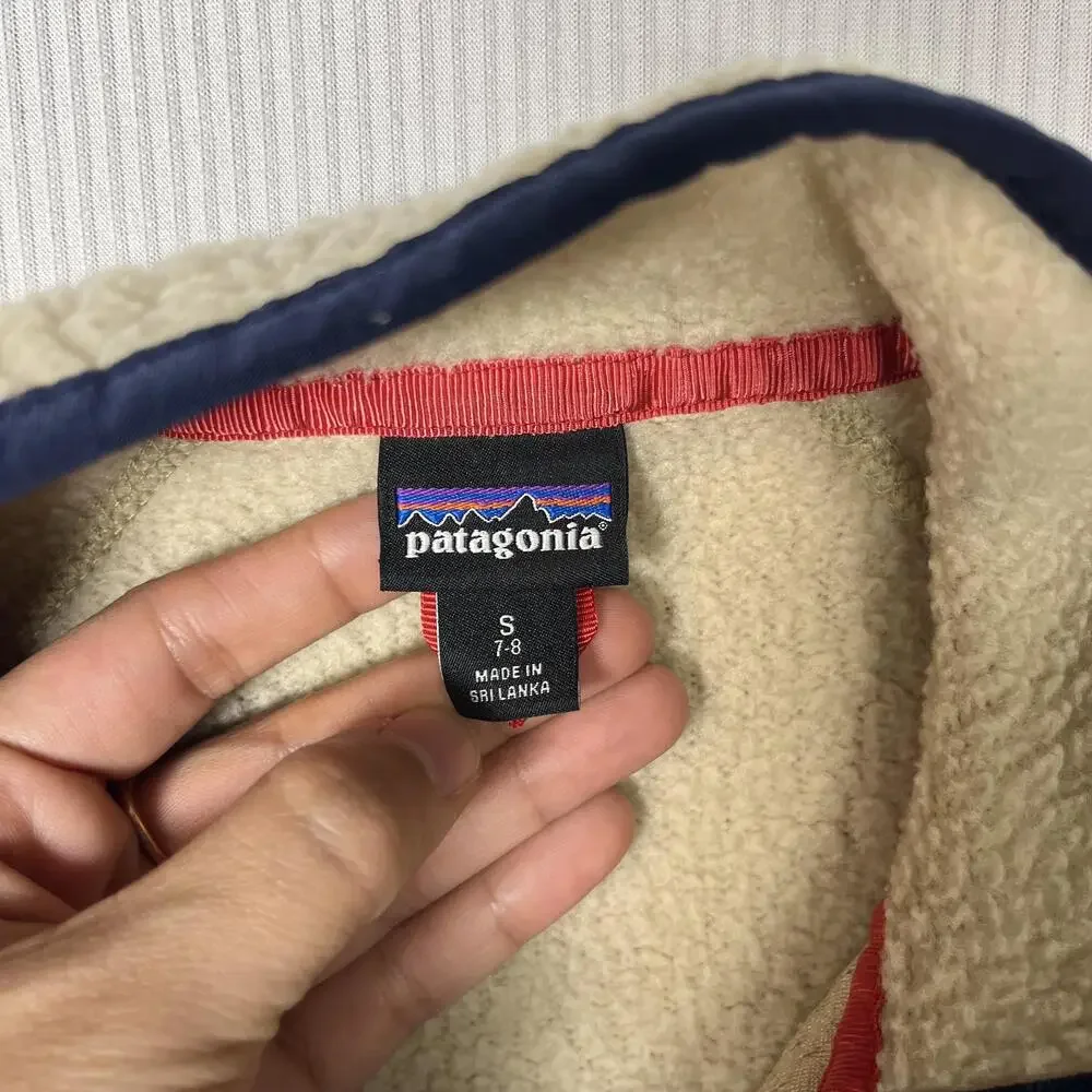 Patagonia information chest