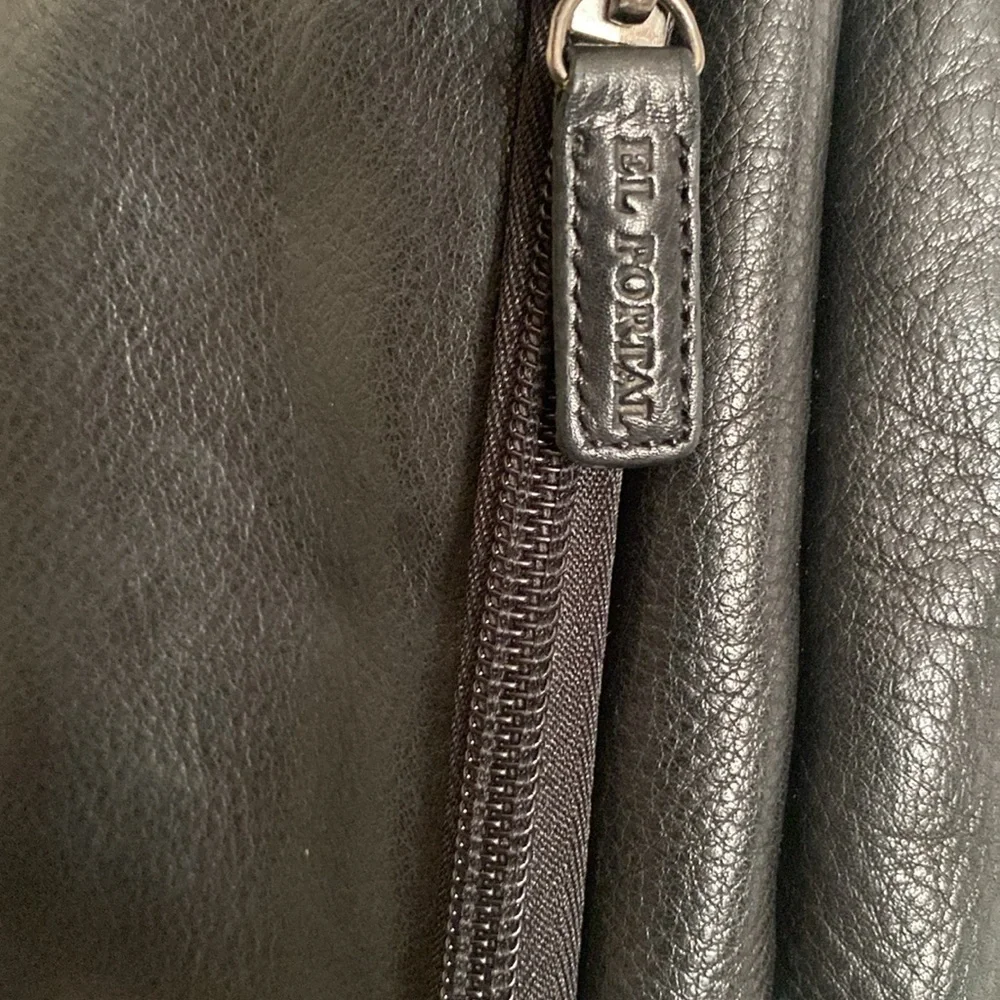 El Portal sleek stylish