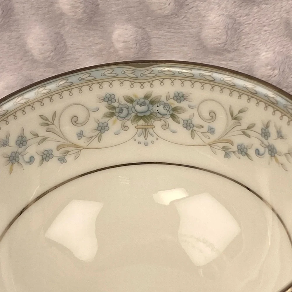 Noritake beautiful mint