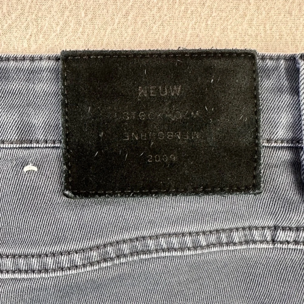 Neuw please review