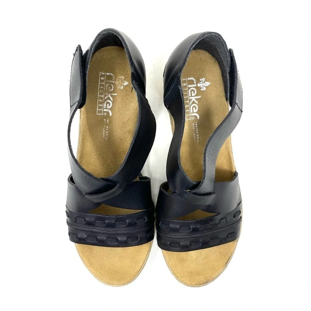 Rieker knitted loop have