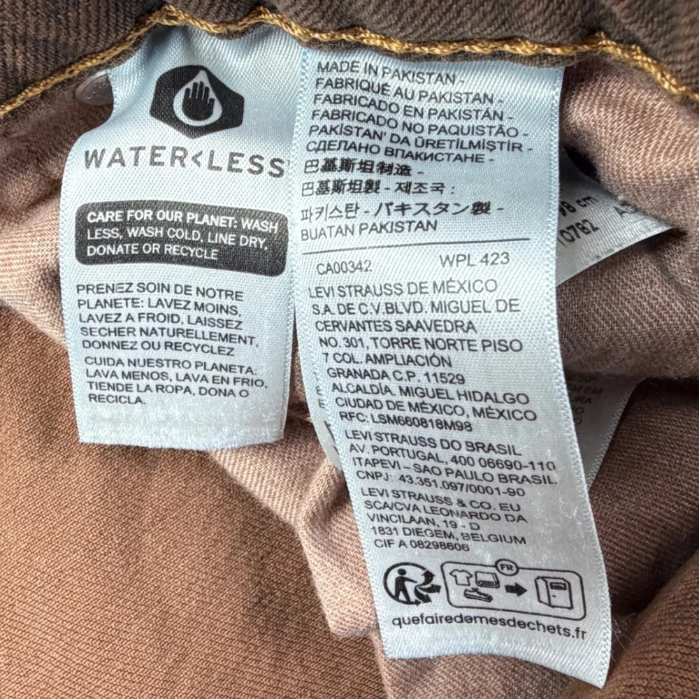 Levis levi 512