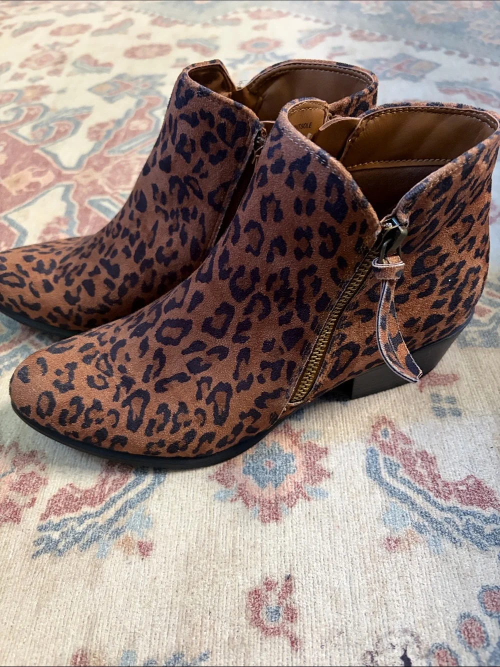 Esprit stylish leopard