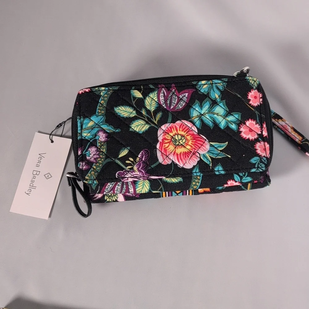 Vera Bradley floral wristlet