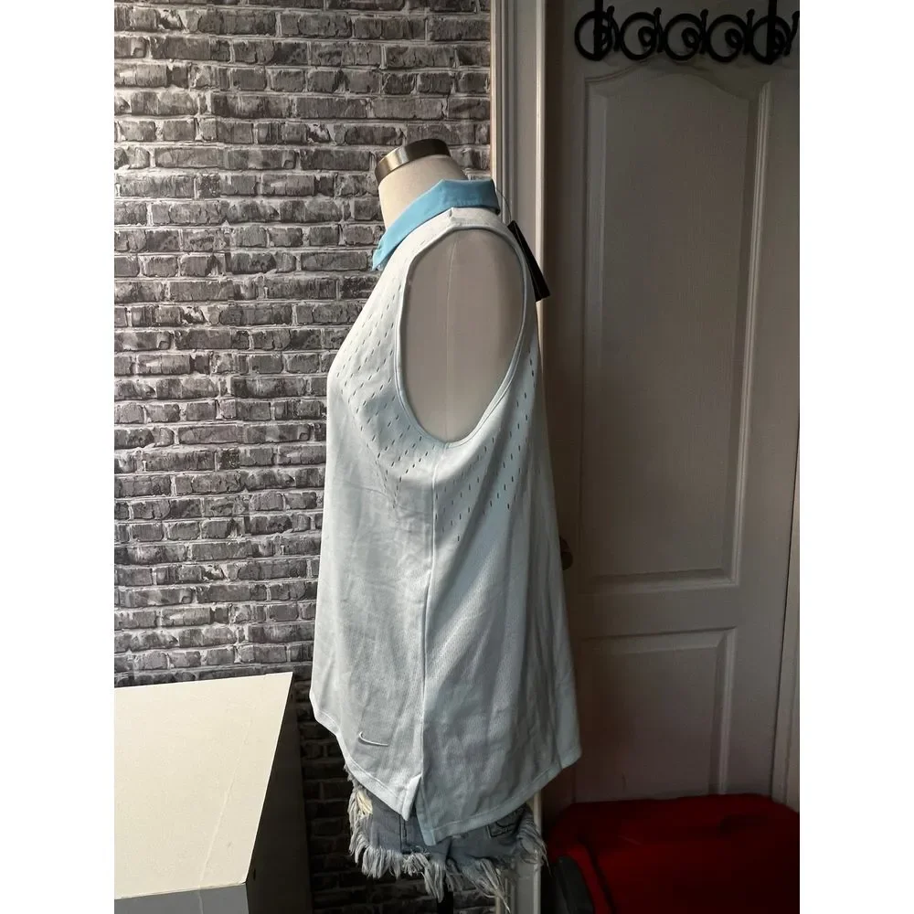 Nike woman sleeveless