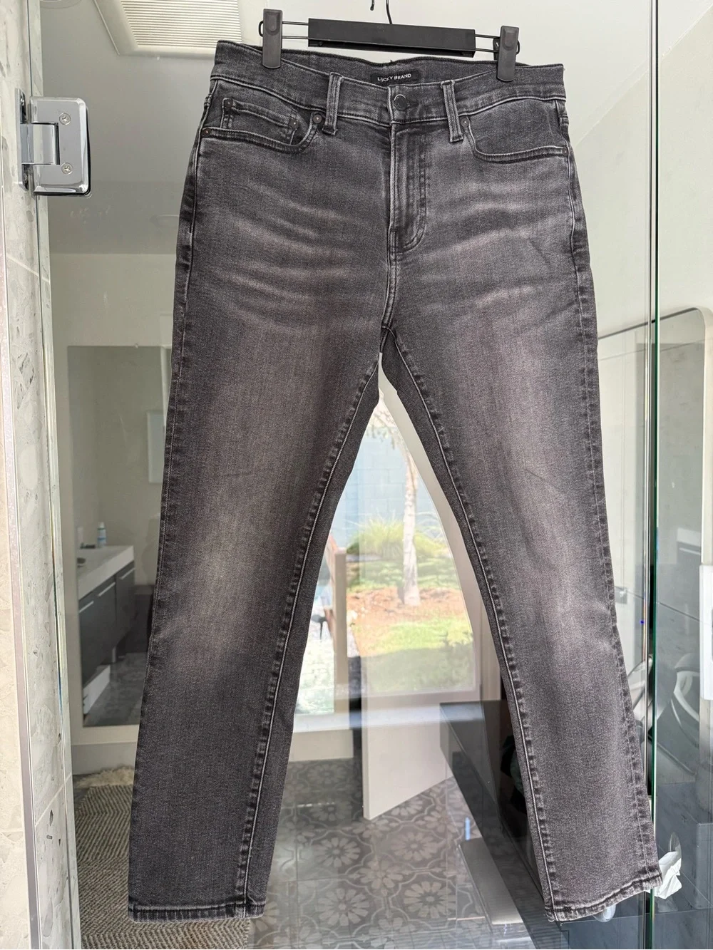 Lucky Brand Men's Washed Black Skinny Jeans