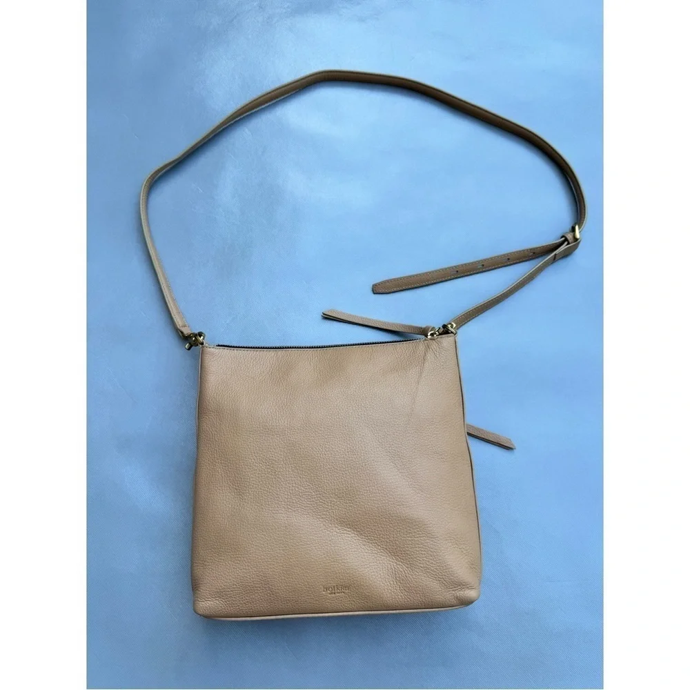 Botkier gently used