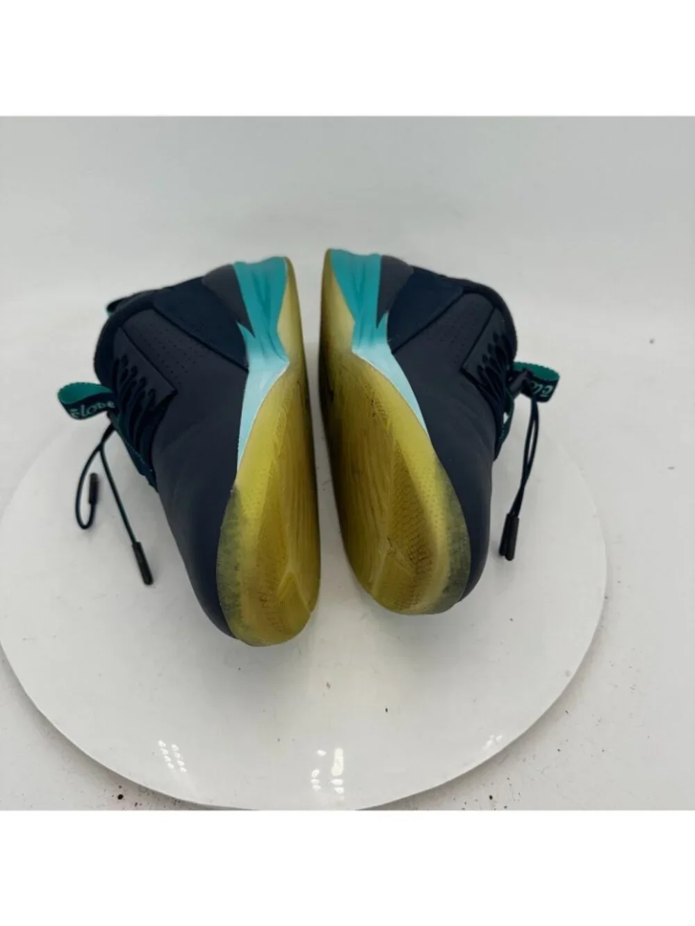 Clove Aero Men Size 8.5 Mint Blue Navy Nurse Healthcare Comfort Shoes