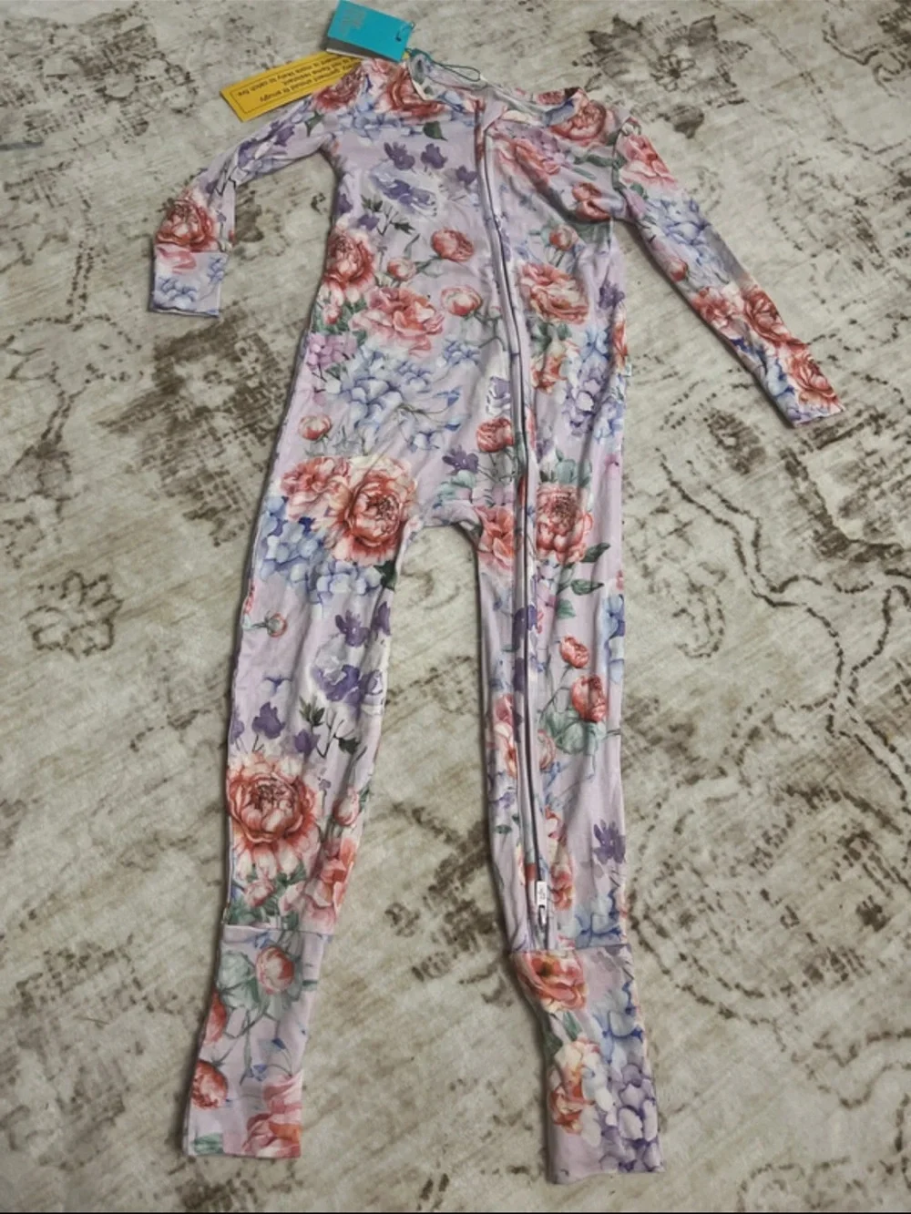 NWT Posh Peanut convertible zippy