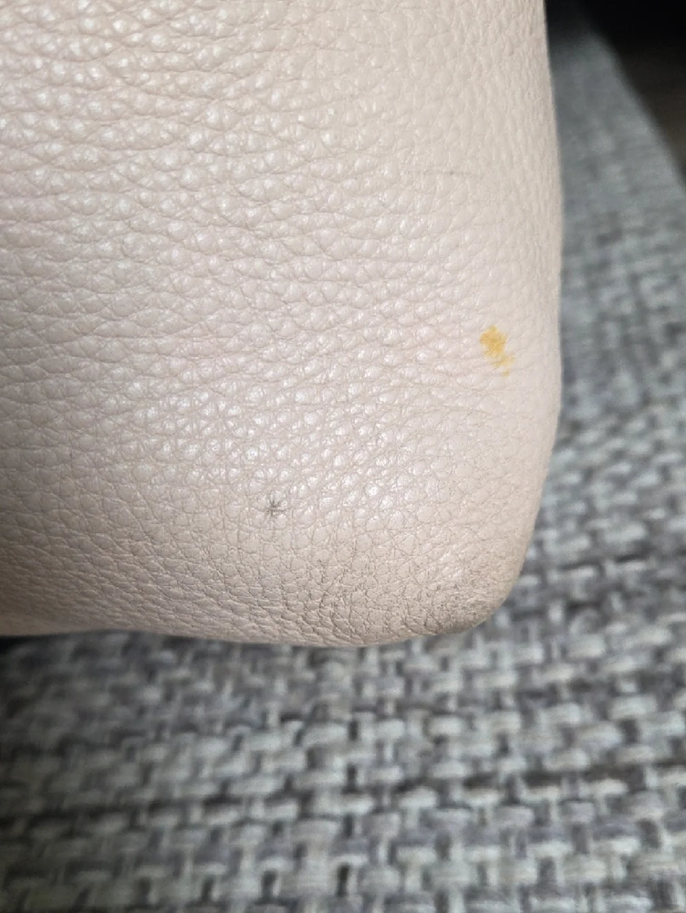 Tory Burch soft pebbled