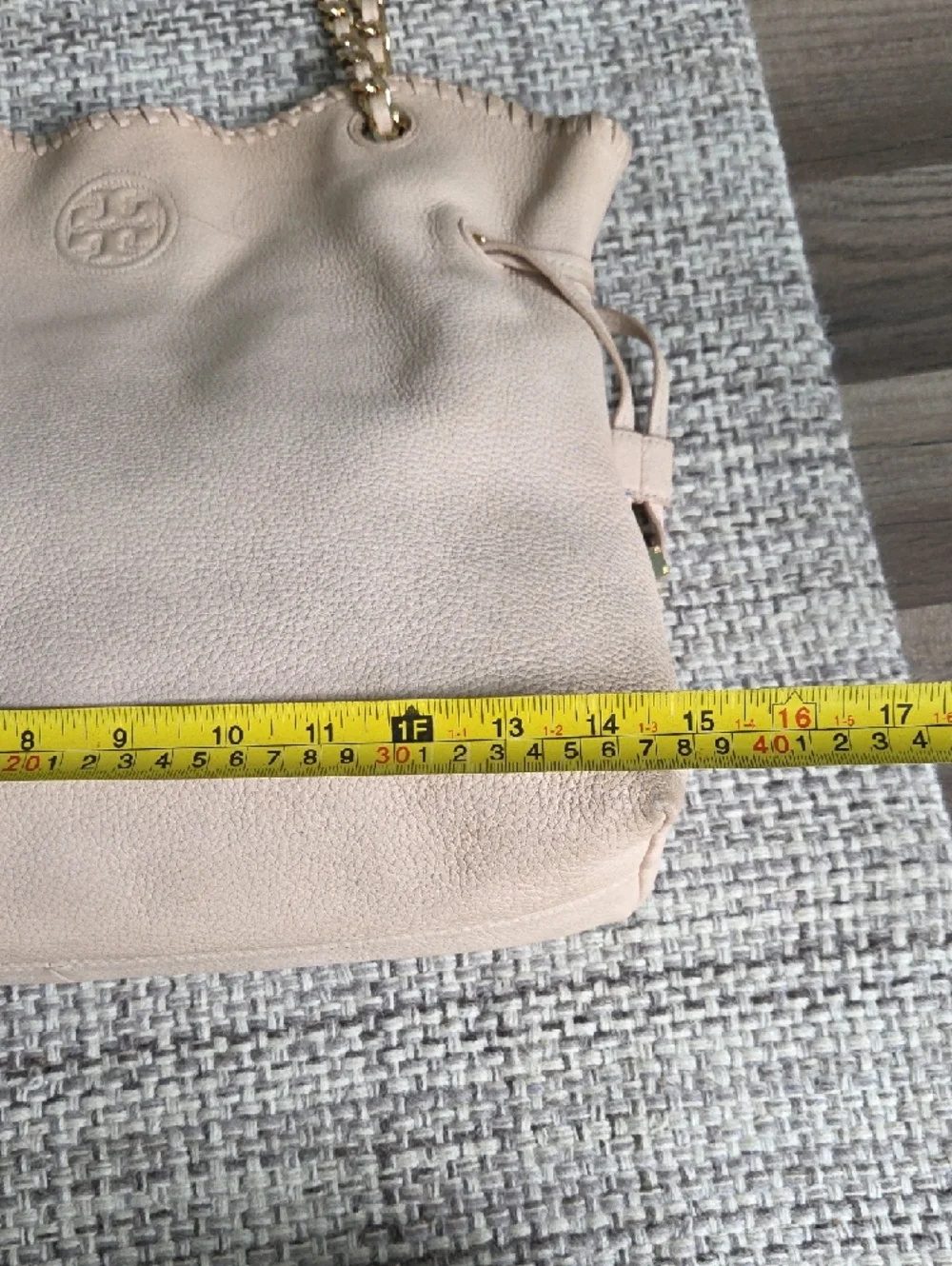 Tory Burch soft pebbled