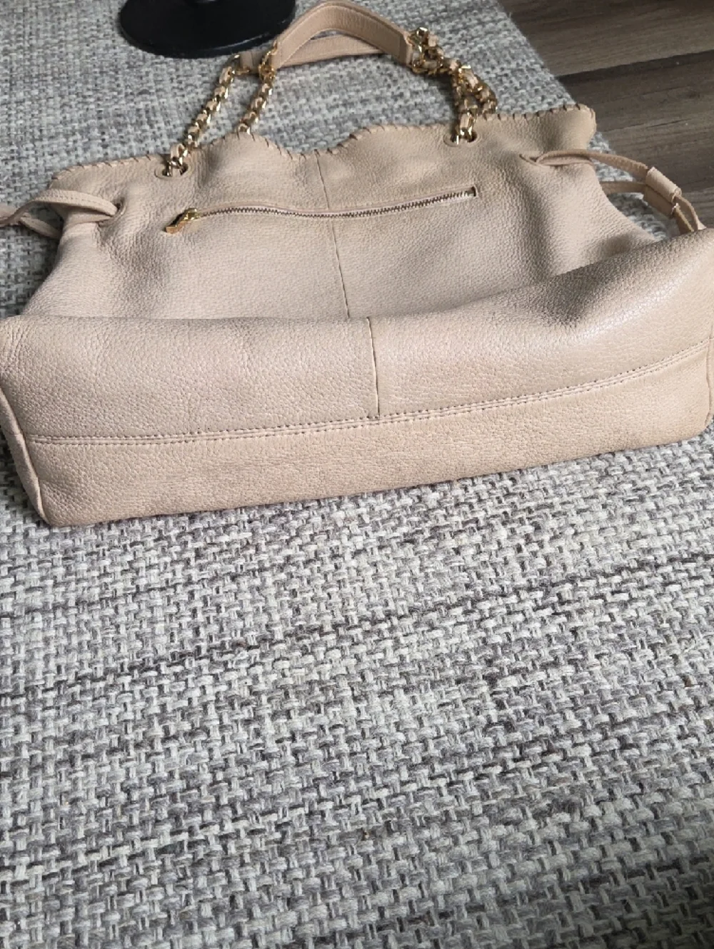 Tory Burch soft pebbled