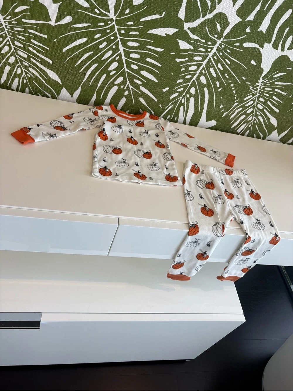 Kids Pumpkin Print Pajama Set - White and Orange🎃