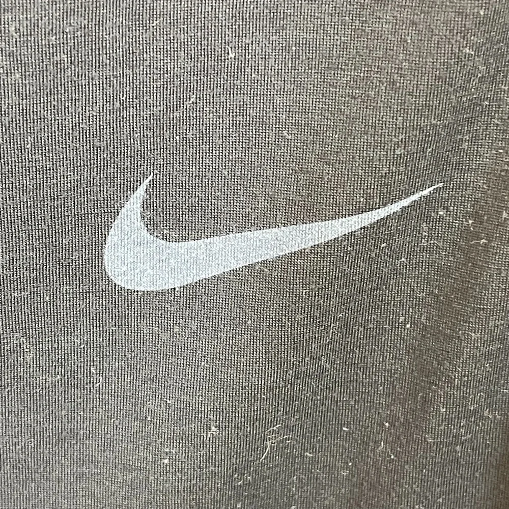 Nike women’s black