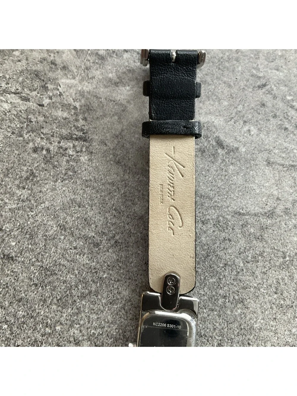 Kenneth Cole kenneth cole