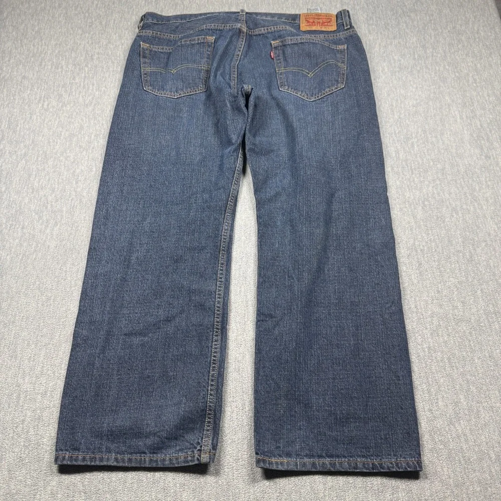 Levis levi 569