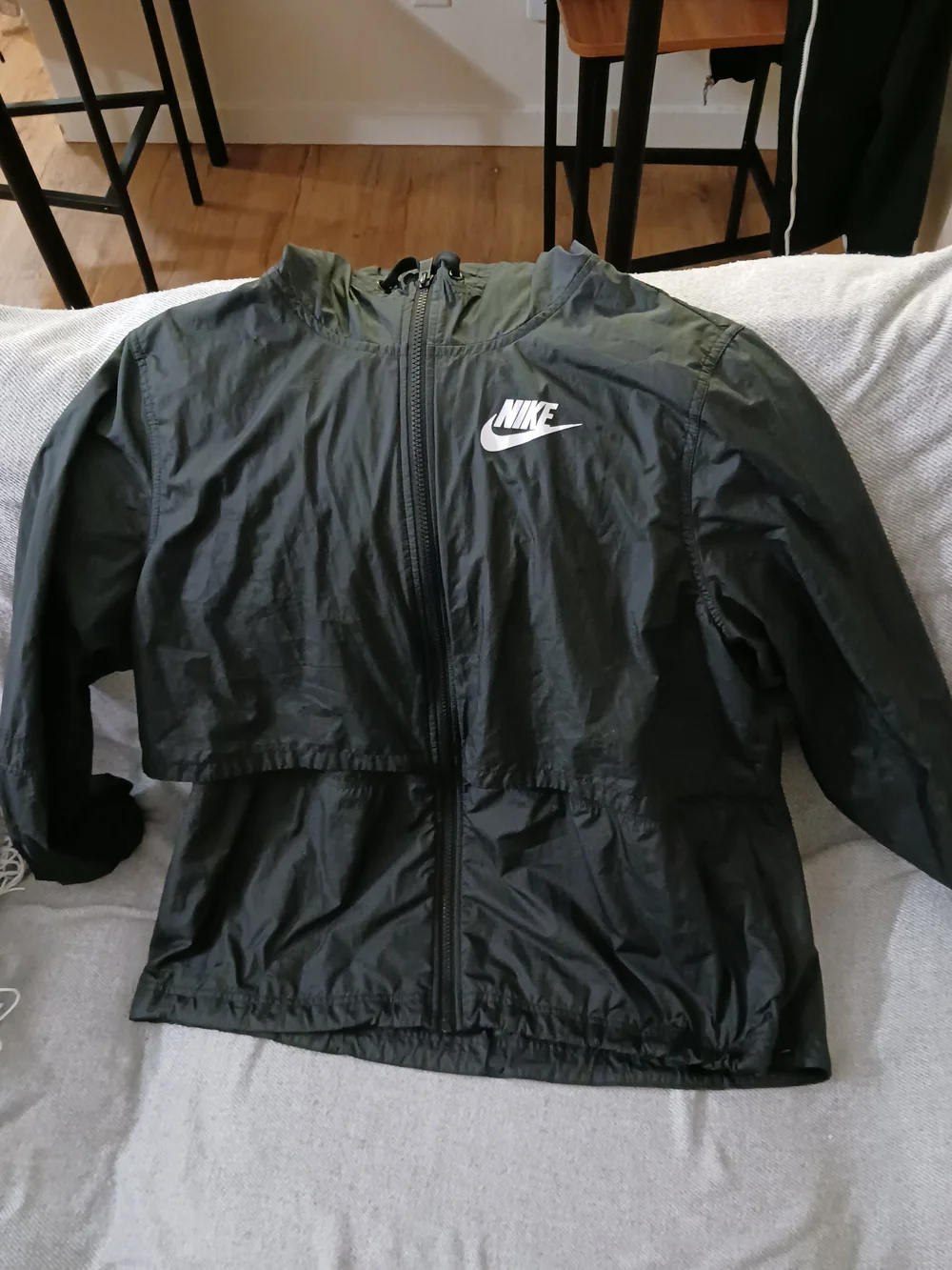 Nike lightweight hooded