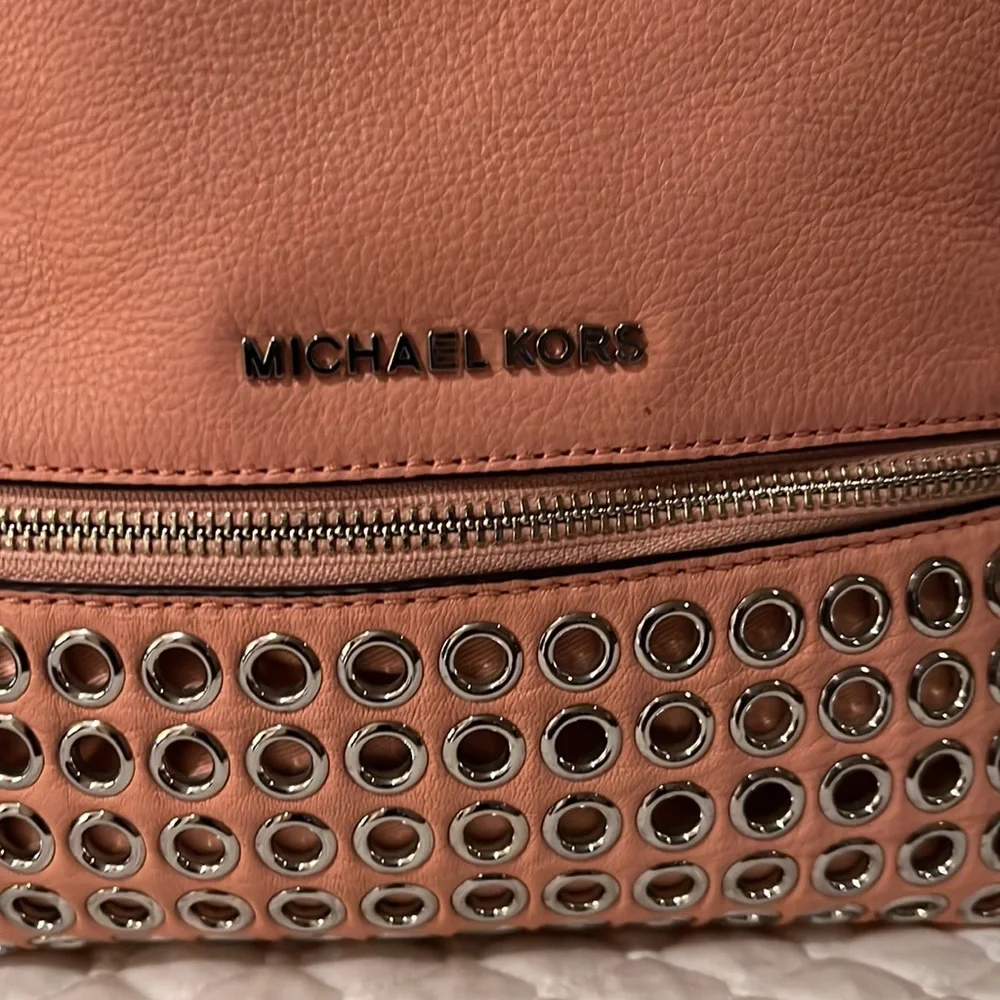 Michael Kors no stains