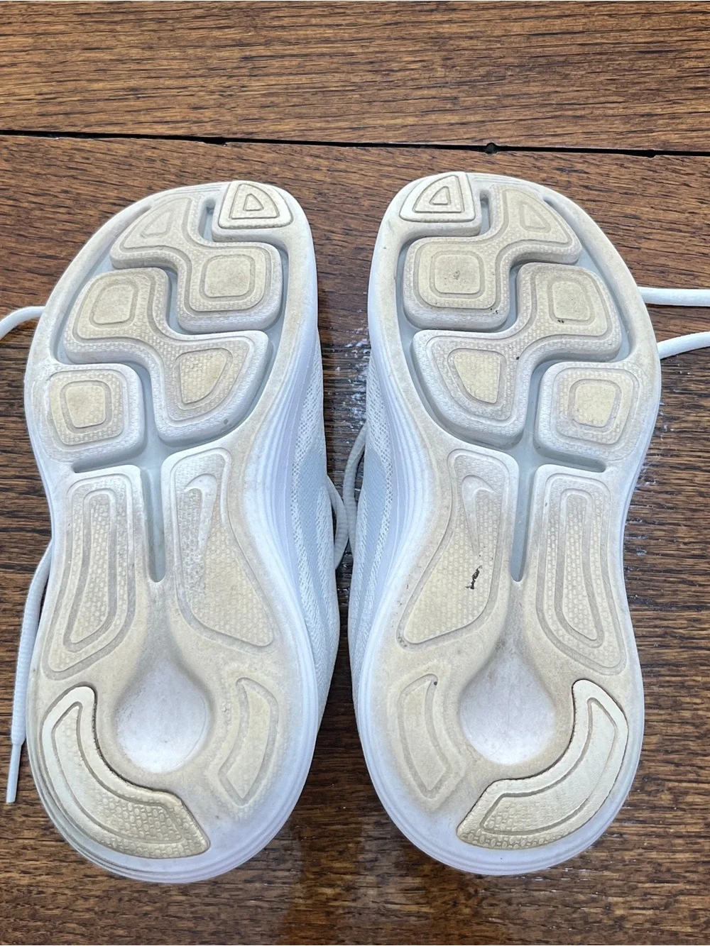 Nike be rips