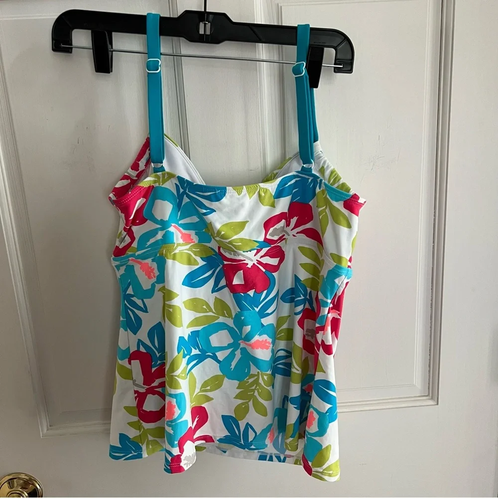 Beach House measurements adjustable