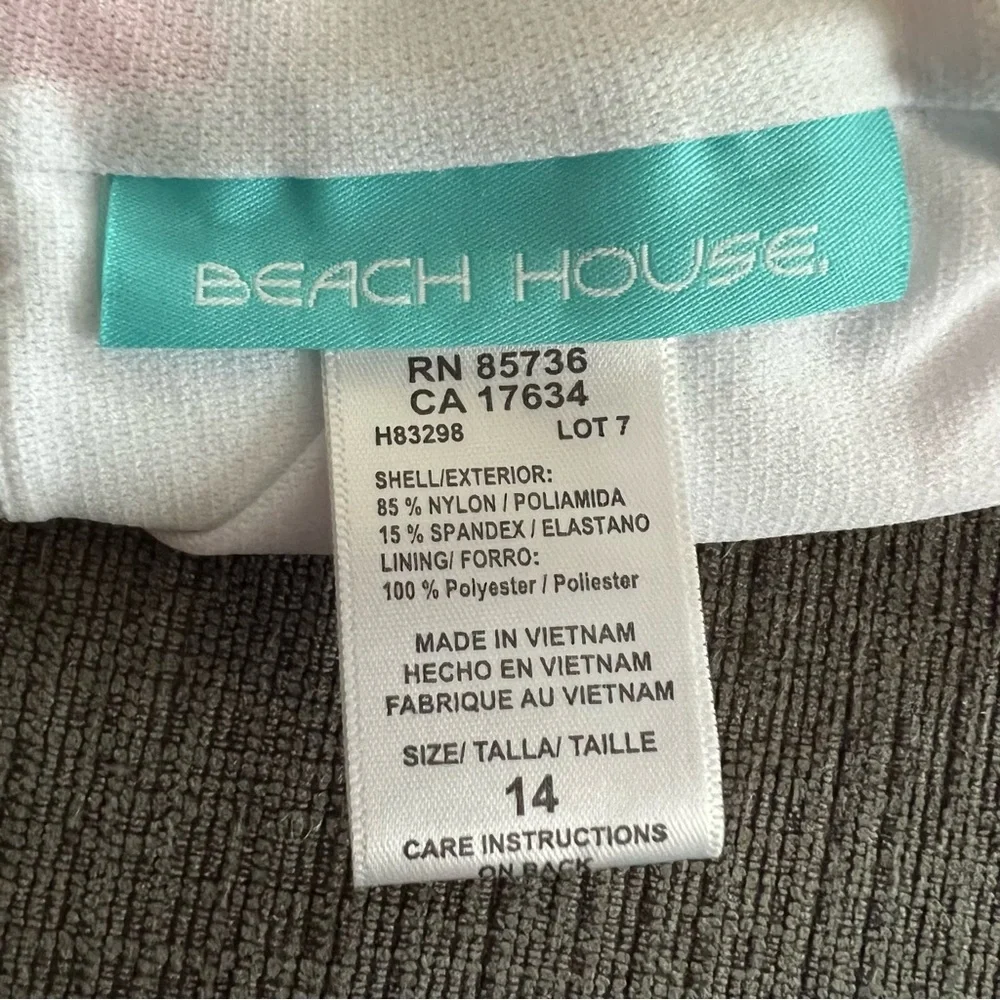 Beach House 14 please insert