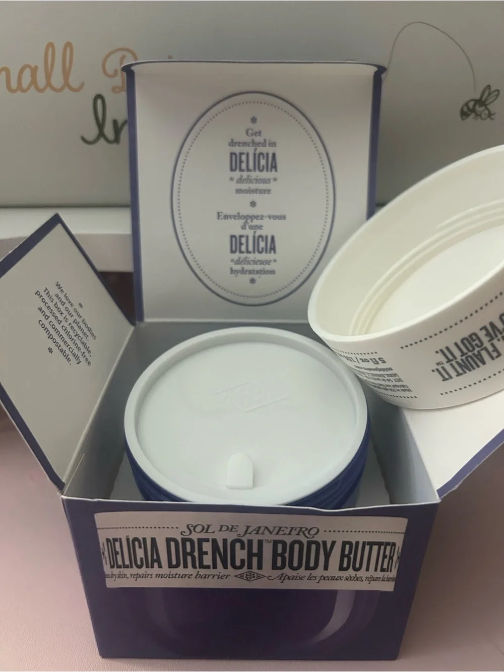 Sol de Janeiro Delicia Drench Body Butter - Purple & White