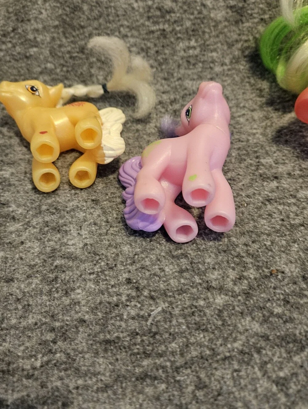 Hasbro applejack from