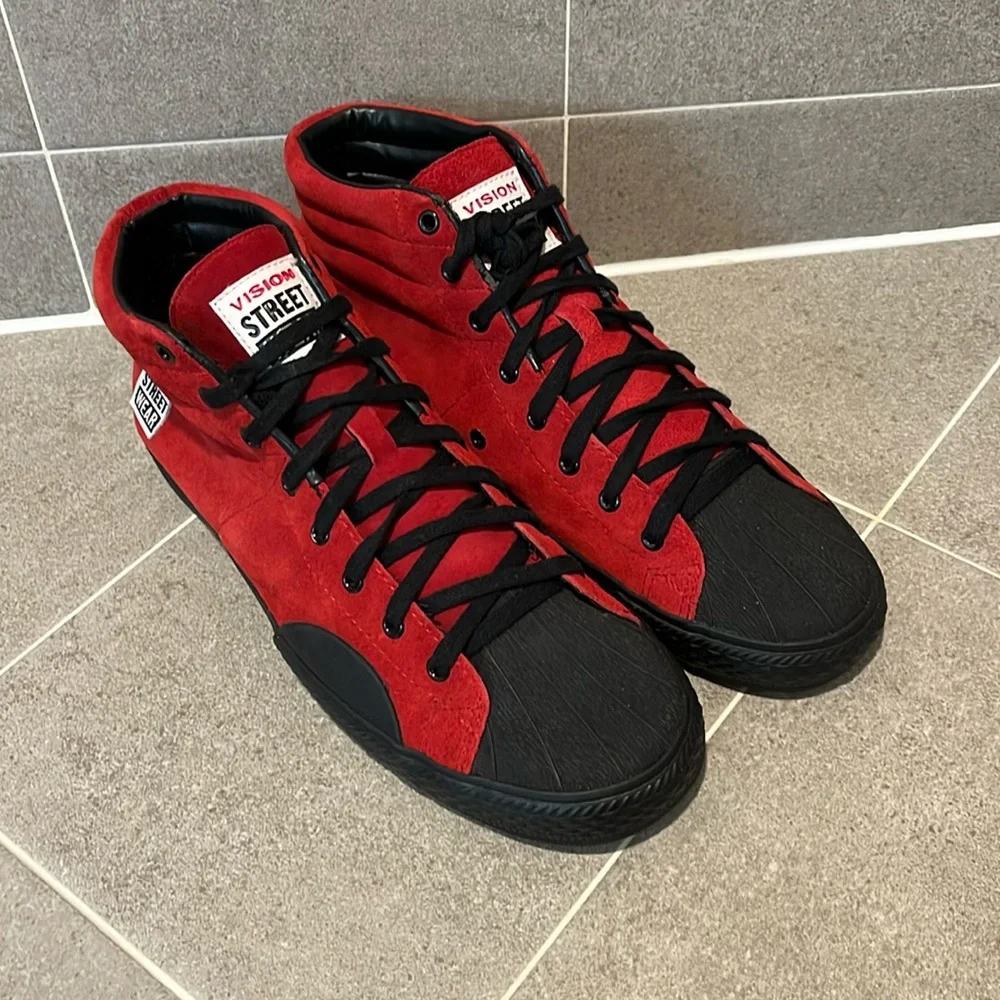 Vision Street Wear brand new