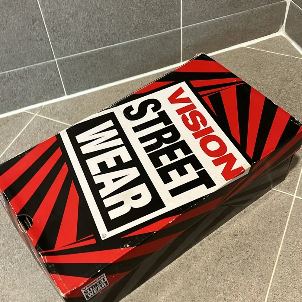 Vision Street Wear brand new