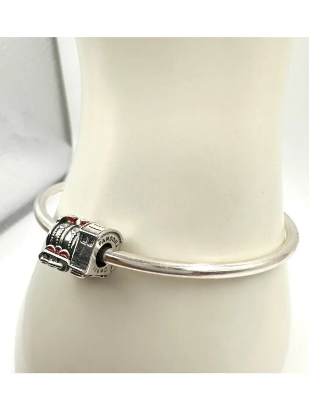 PANDORA new without