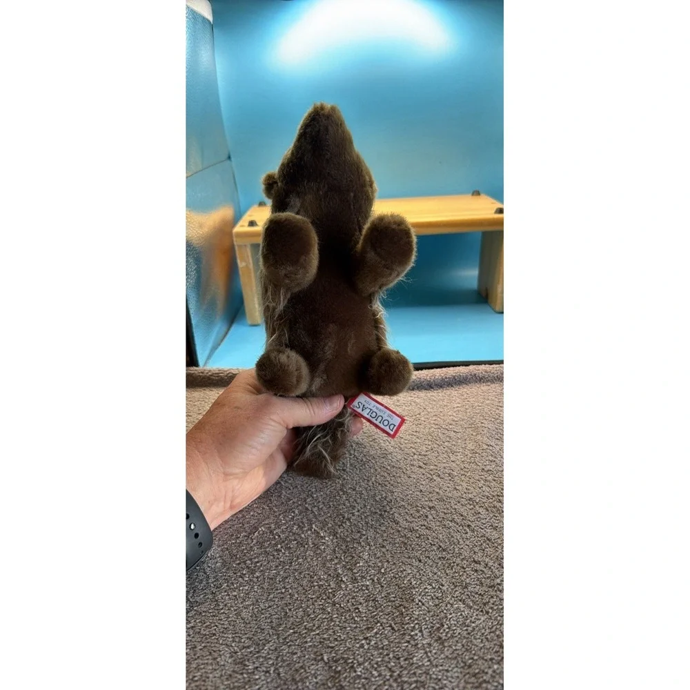 Douglas cuddle toy