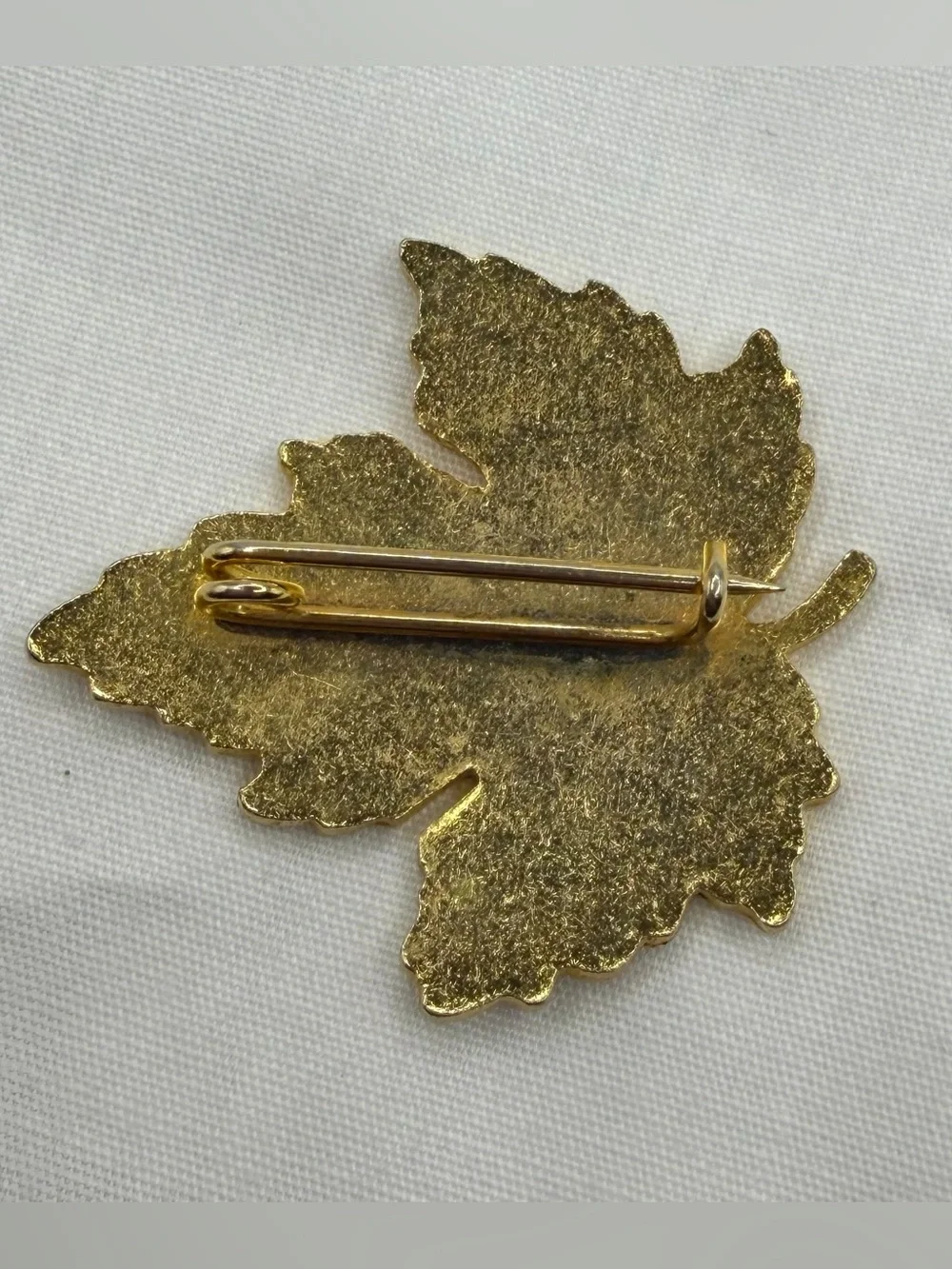 N/A vintage goldtone